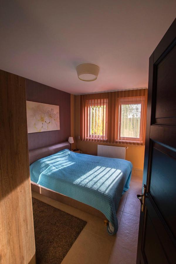 Апартаменты Panorama Apartman Замарди Экстерьер фото